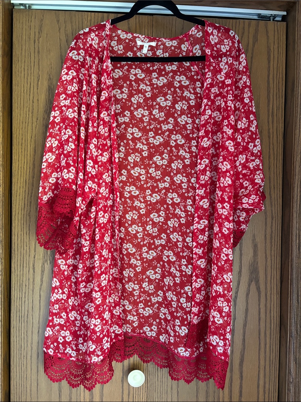 Red Floral Lace Trim Kimono